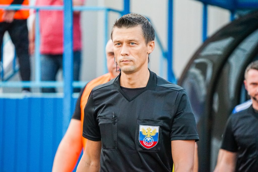 Василий Казарцев. Арбитр