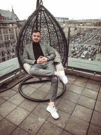 Александр Романенко