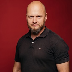 Артём Светлолобов